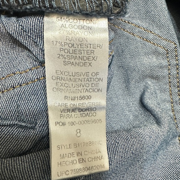 Democracy AB Solution Crop Jeans Womens 8 Dark Wash‎ Blue Denim Stretch Comfort - Picture 8 of 11